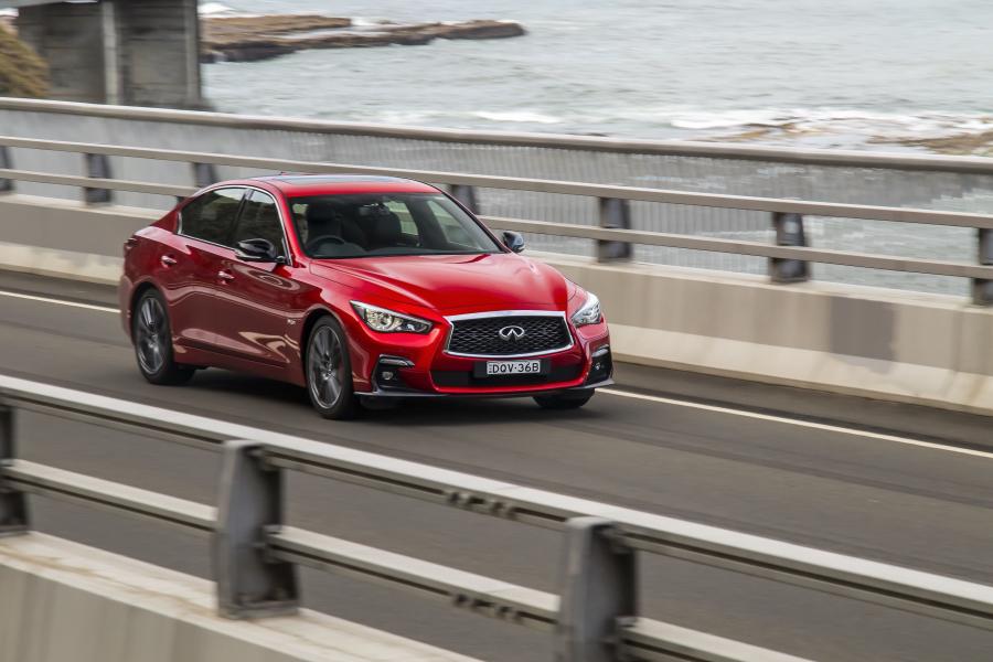  Infiniti Q50S Red Sport (V37) 2017 года  (AU) (фото 7 из 27)